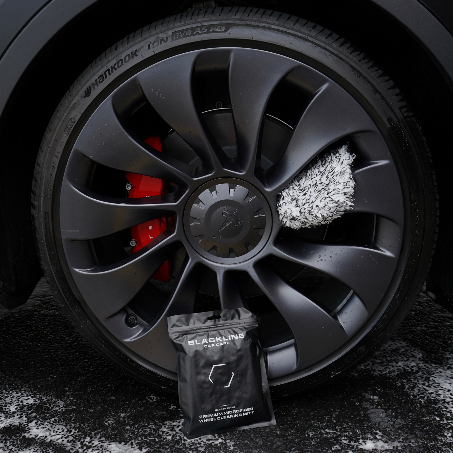 BLACKLINE® MICROFIBER WHEEL MITT